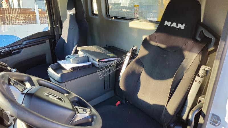 Kamión MAN 26.470 (LOCATION / RENT)