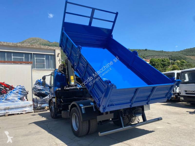 شاحنة Iveco