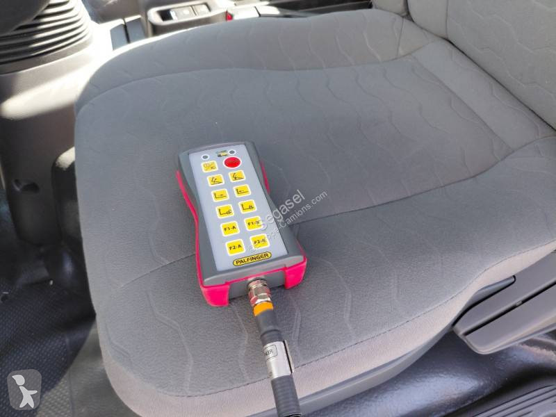 Lastbil Isuzu