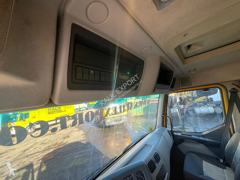 شاحنة Renault Euro 5 370 DXI Toilet Truck 6x4...