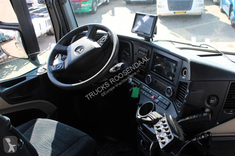 شاحنة Mercedes 2858 6x4 PALFINGER S260Z96...