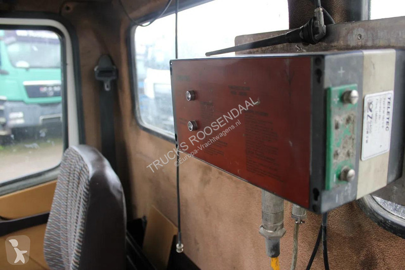 شاحنة Mercedes 1320 + 15 meter pomp concrete +...
