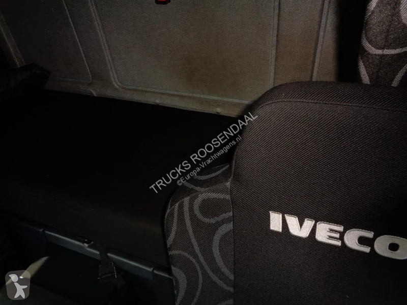 شاحنة Iveco 80EL21 Manual + Euro 6 + Dhollandia...