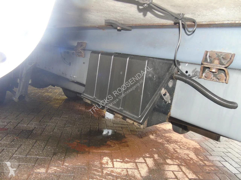 شاحنة DAF 290 + CARRIER + LOADLIFT