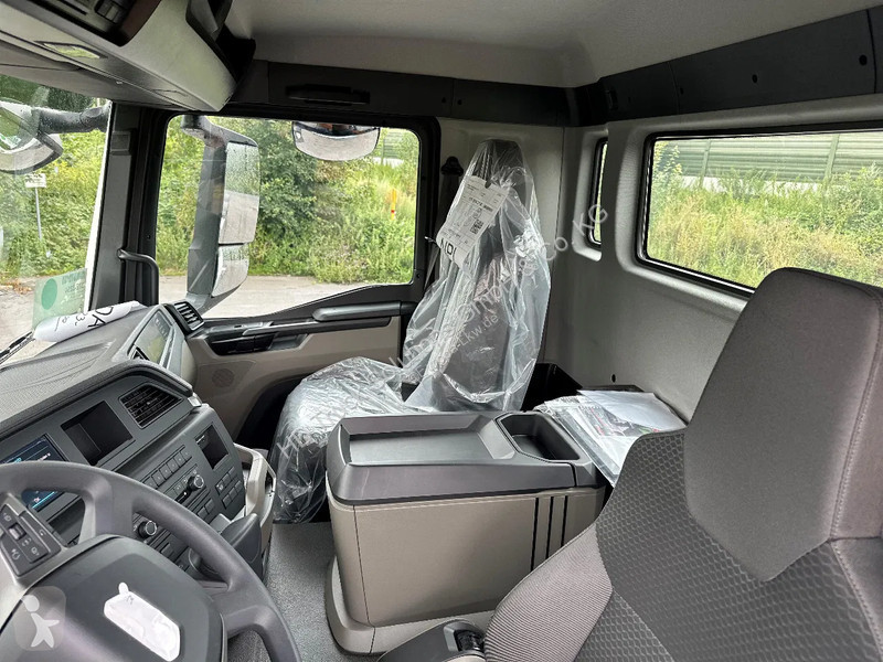 شاحنة MAN 35.480 MAN  35.480 8x4 Euro6e Hiab...