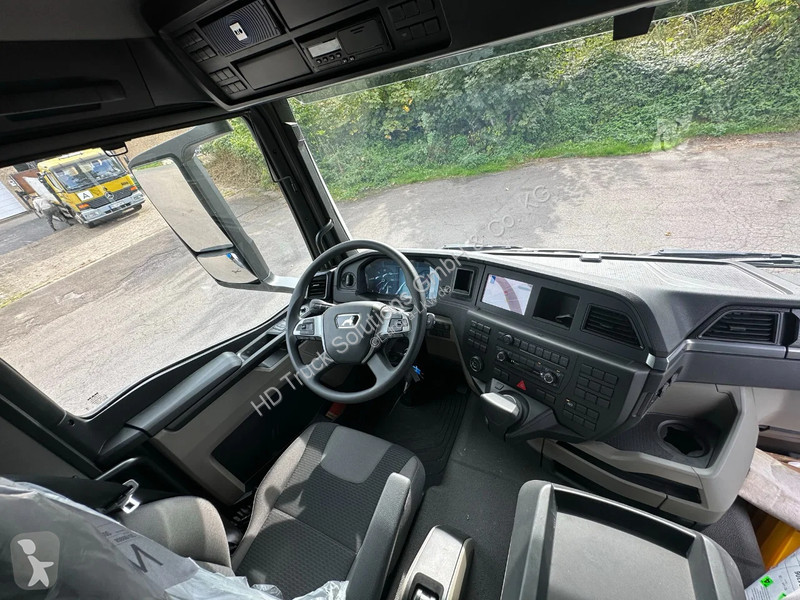شاحنة MAN 33.440 MAN  33.440 6x6 Kran HIAB 228-4