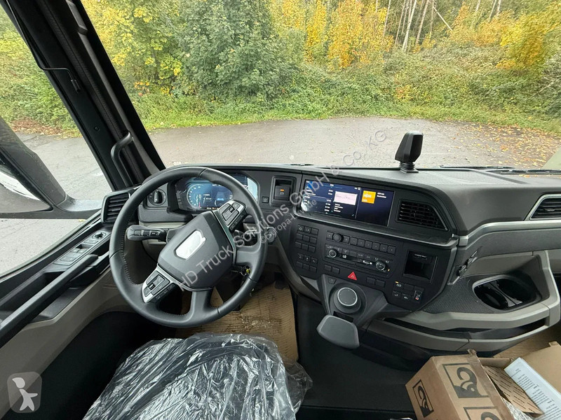 شاحنة MAN 26.520 MAN  26.520 6x2 Hiab 228-6 Kran