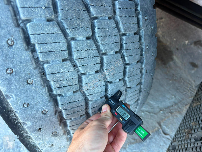 Camion Mercedes 1832 4x2 FASSI F135A22 / BOX...
