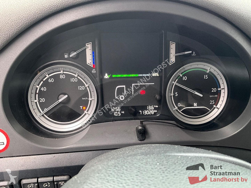 Lastbil Ginaf X6 4142 CF 8x2 Euro 6 met 18m3...