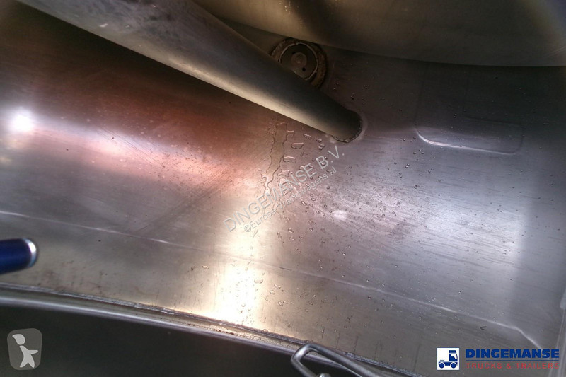 شاحنة Renault 270 4x2 fuel tank 13.7 m3 / 4 comp