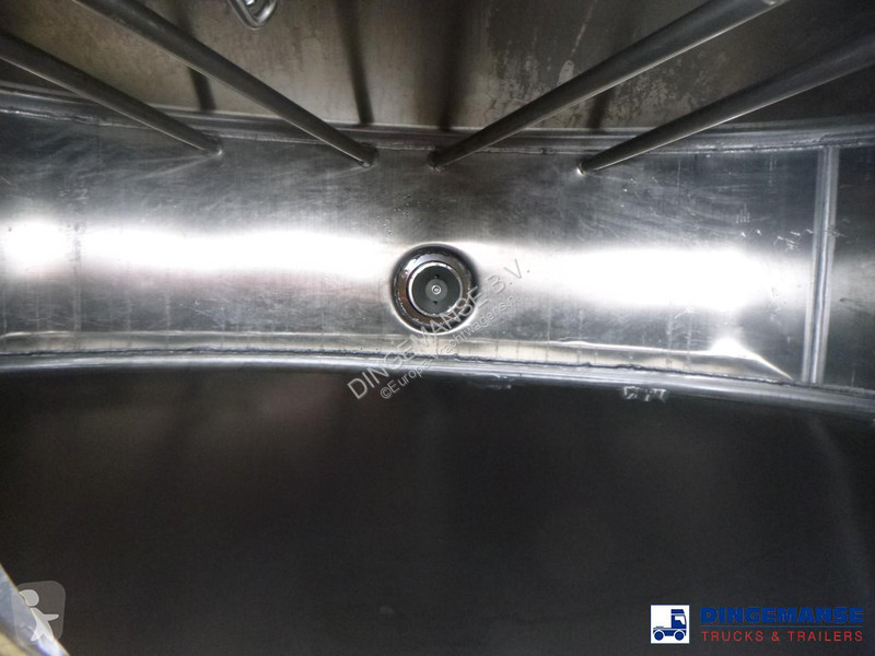 شاحنة Renault 270 dxi 4x2 fuel tank 13.3 m3 / 4...