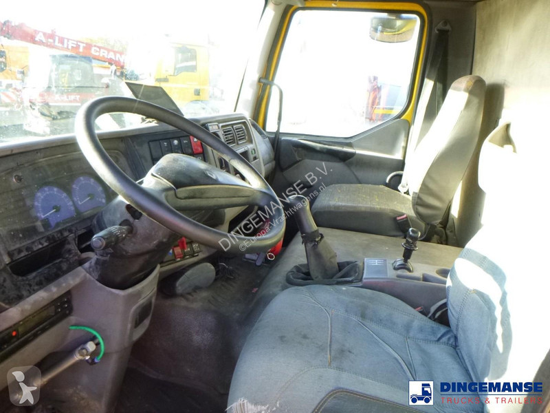 شاحنة Renault 180 dci 4x2 fuel tank 5.1 m3 / 1...
