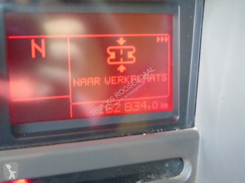 شاحنة Renault 12,220 + euro 5 + LIFT