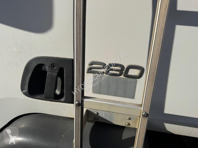 شاحنة Volvo 280