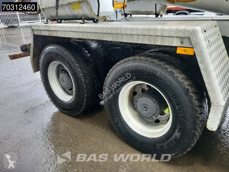 Betonárske zariadenie Mercedes 3240 8X4 9m3...