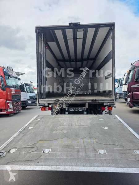 شاحنة Mercedes 2546 / 6X2 /Carrier FRIGO...