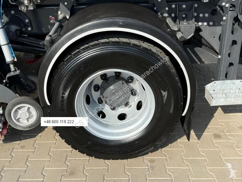 شاحنة Johnston Volvo FL 15.250