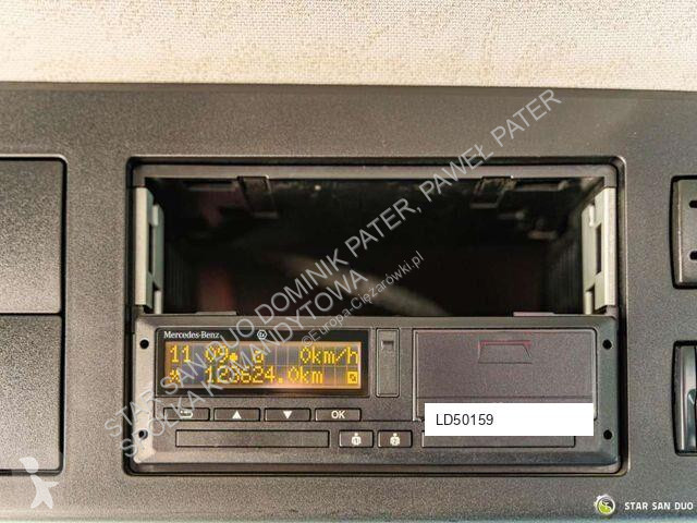 شاحنة Mercedes AROCS 3345 6x6 HMF 3220 Winch...