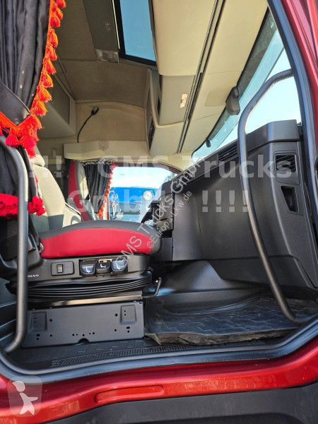 شاحنة Volvo 500 / 6X2 / I Shift / Atlas Kran /...
