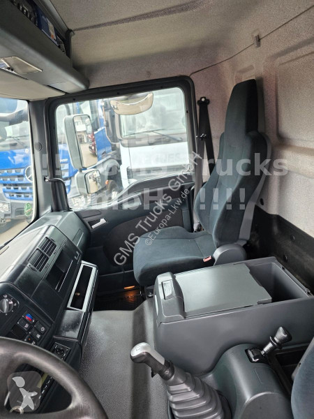 شاحنة MAN 12.250 / Frigo Rohrbahnen Fleisch Meat