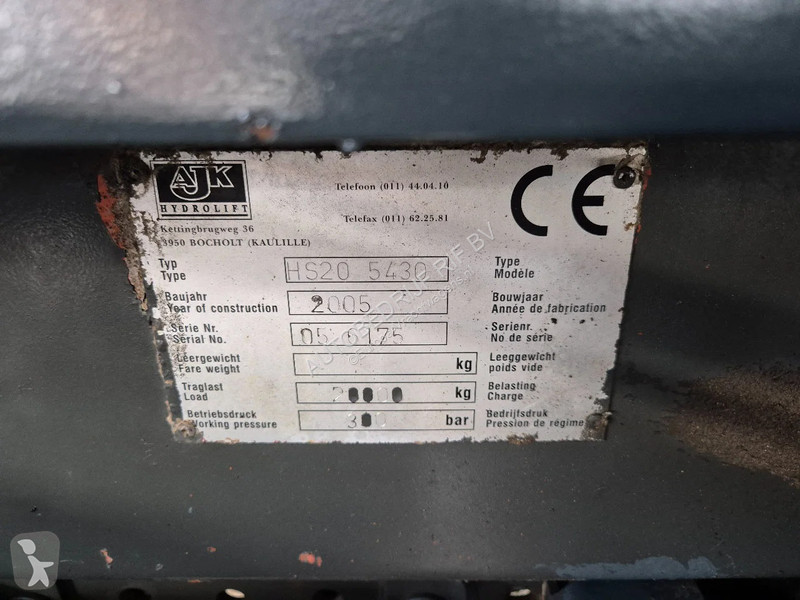 شاحنة Mercedes 3241 8X4 Containersysteem/ 20T...