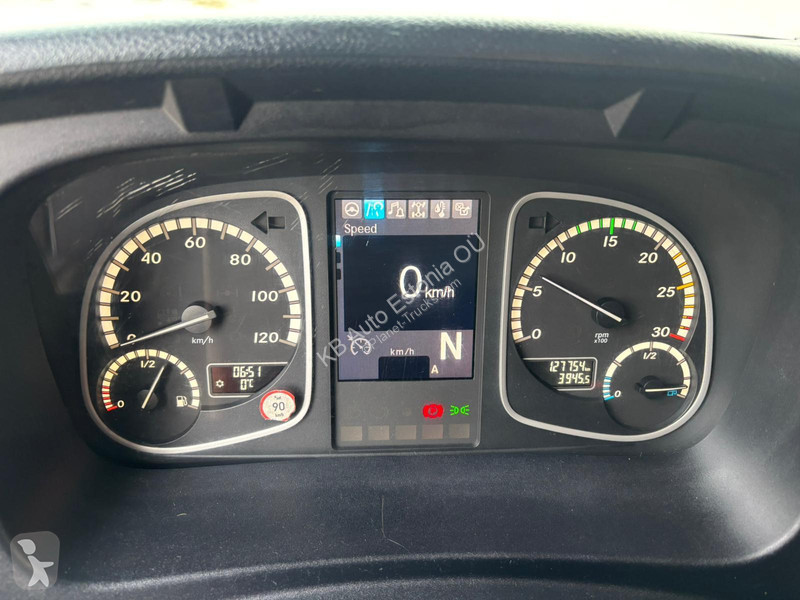 Mercedes 1323 4x2 J.Hvidtved Larsen tank 4000 l...