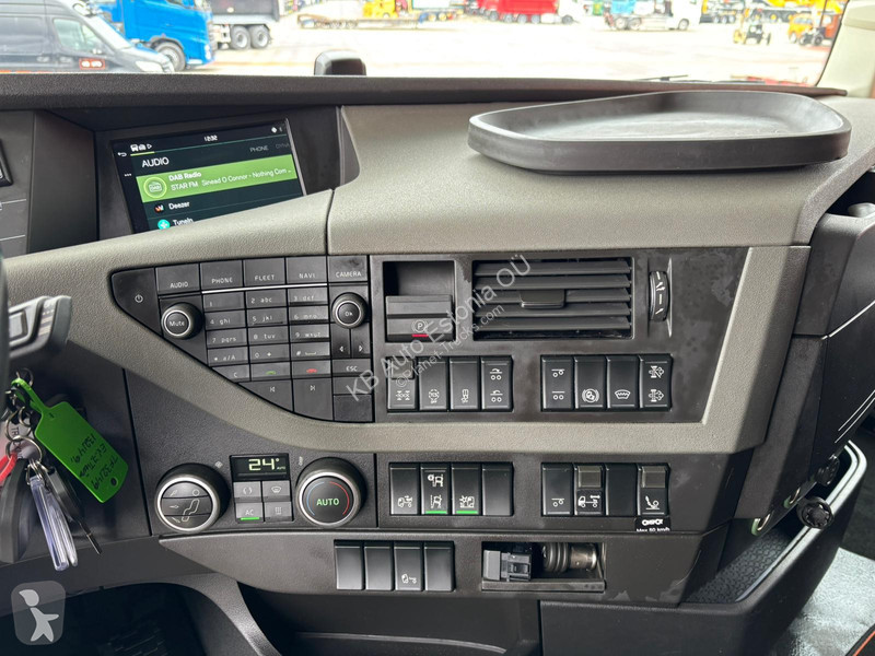 شاحنة Volvo 750 6x4 GLOBE XL / RETARDER /...