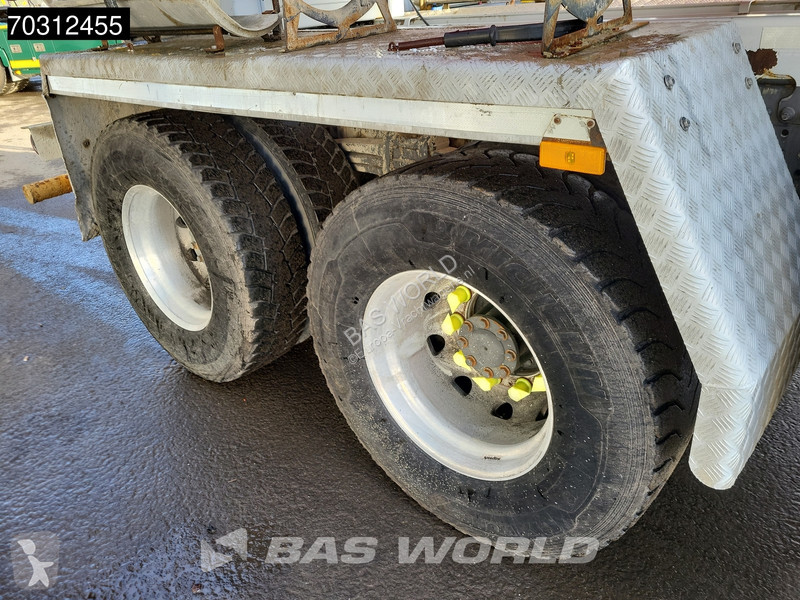 Betonárske zariadenie Mercedes 3240 8X4 9m3...