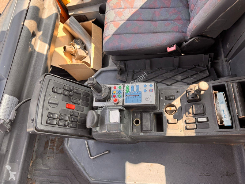 شاحنة Unimog 4x4 Vario-Pilot Klima