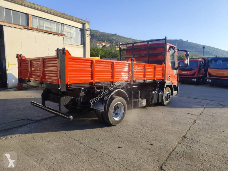 شاحنة Iveco