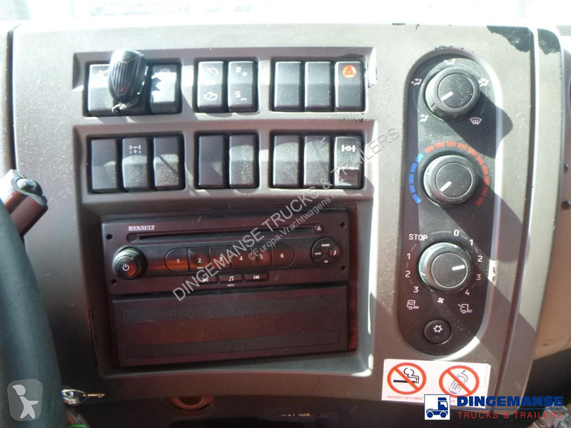 شاحنة Renault 280 dxi 4x2 fuel tank 13.6 m3 / 4...