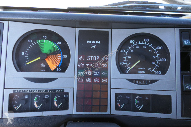شاحنة MAN L2000 DoKa LF8/6