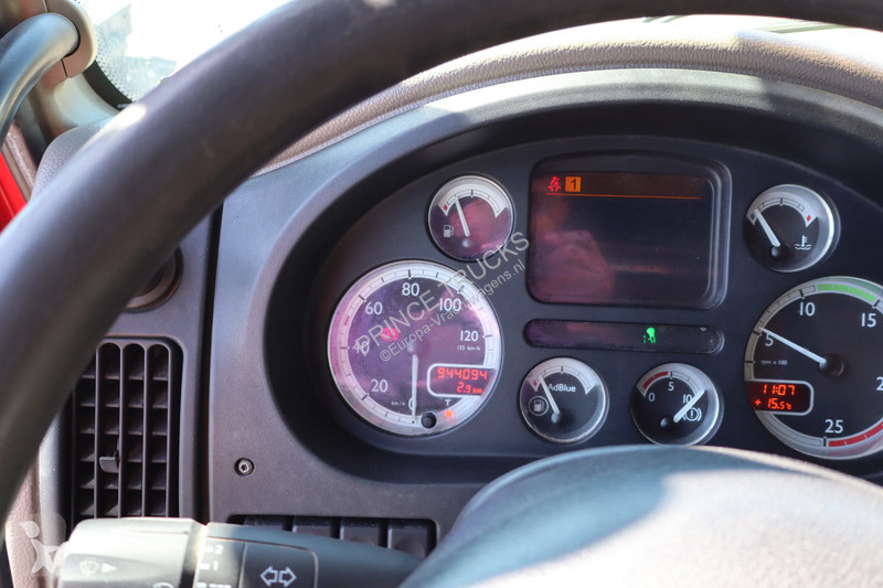 شاحنة DAF 105460 * MANUAL * CONTAINER * 6X2 *...