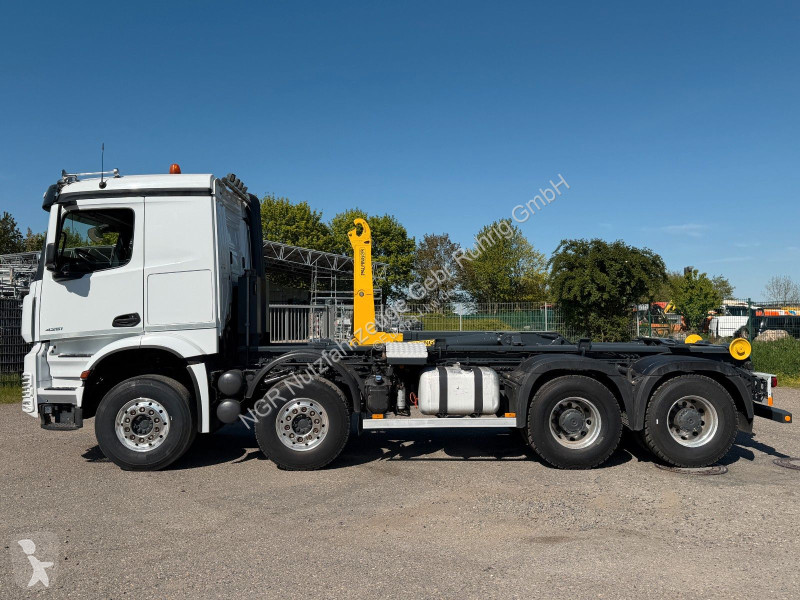 Camion Mercedes 4251 8x4 Palfinger T26A...