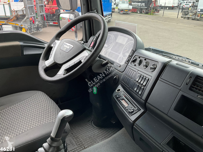 شاحنة MAN 33.440 6x4 Manual Full steel Kipper...