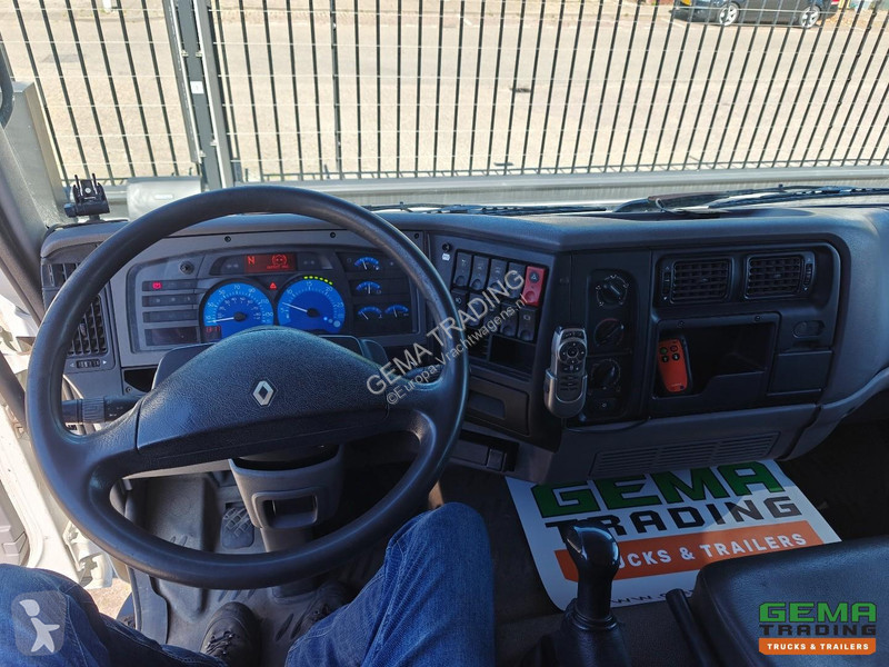 شاحنة Renault 270 4x2 Double Cab (7-seater)...
