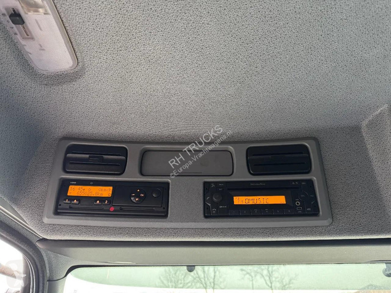 شاحنة Mercedes 1016 4X2 - EURO 6 + DHOLLANDIA LIFT