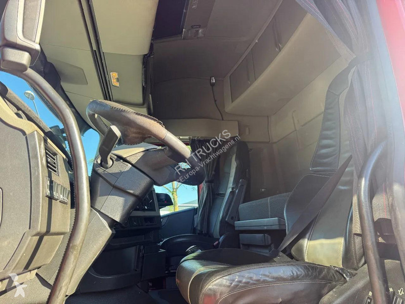 شاحنة Volvo 540 6X4 - EURO 6 + PALFINGER...