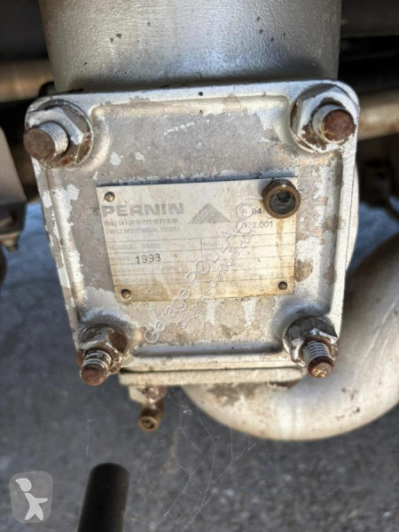 شاحنة Renault CIT. MAGYAR CARB LEG 15000L 5...