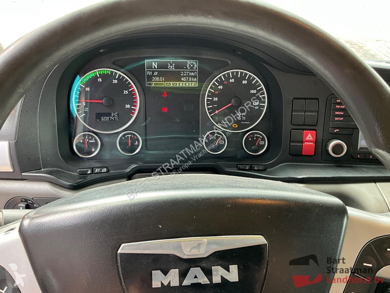 Lastbil MAN 49.440 10X8 met 22m³ geisoleerde...