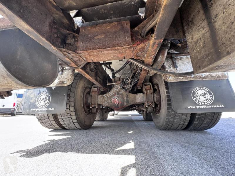 شاحنة Iveco MP410E 42H