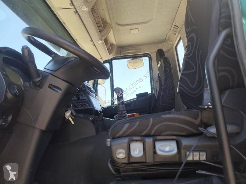 شاحنة Iveco