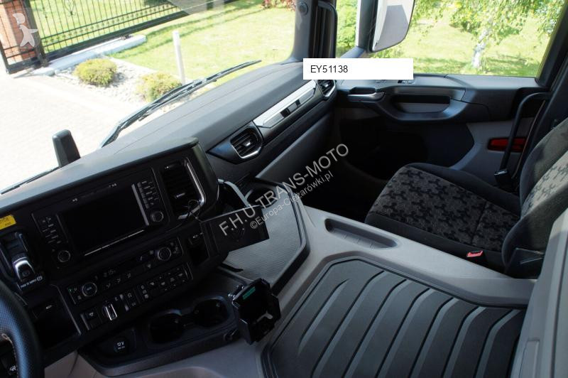Камион Scania P 450 6x2 CHŁODNIA KONTENER 8.45...