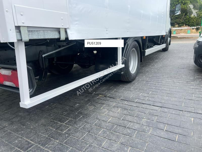 شاحنة Iveco 70C15 BOTELLERO