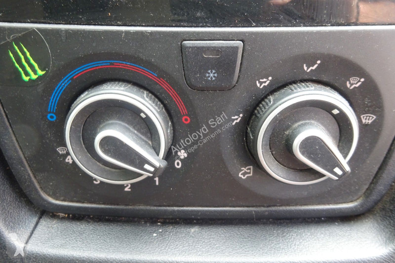 Véhicule utilitaire Peugeot BOXER 2,0 HDI 130