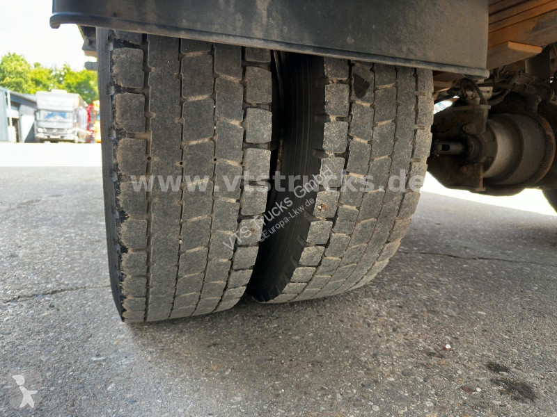 شاحنة Iveco 75E18 Koffer Junge Aufbau LBW