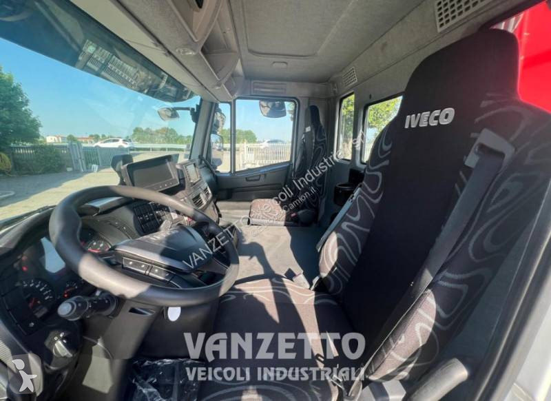 شاحنة Iveco