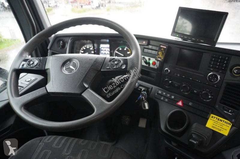 Камион Mercedes