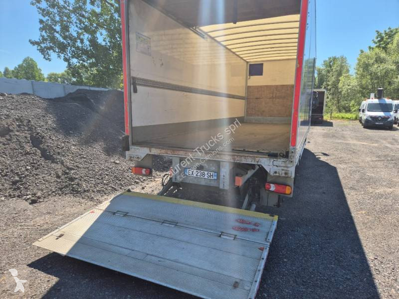 شاحنة Iveco