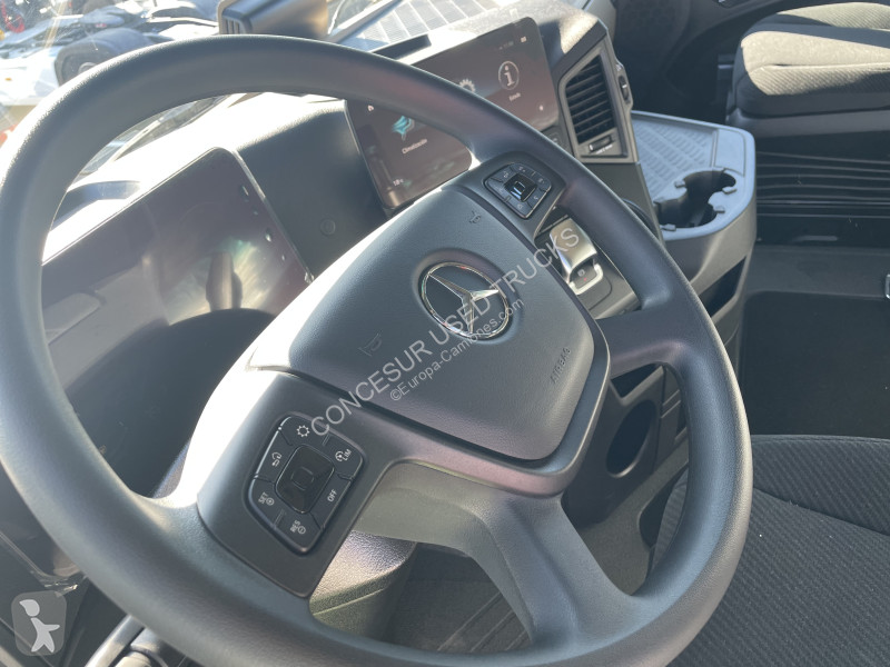 شاحنة Mercedes  1851LS